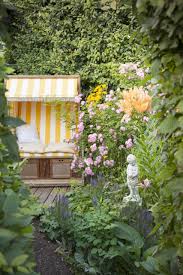 Der Romantische Garten Das Haus Romantische Garten Garten Stauden