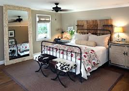 Rustic Metal Bed Framewarm And Comfortable Rustic Modern Farmhouse Bedroom With Black Metal Farmhouse Bedroom Decor Luxurious Bedrooms Farmhouse Style Bedrooms