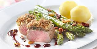 Rezept Lammrucken Mit Krauterkruste Rezepte Lammrucken Rezept Lammrucken