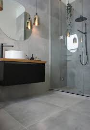 Badezimmer Fliesen Ideen Grau Graue Badezimmerfliesen Badspiegel Badezimmer Grau