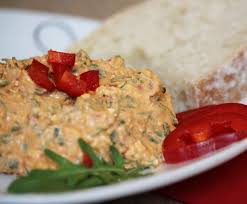 Paprika Rucola Brotaufstrich Dip Leicht Figurfreundlich Low Carb Fettreduziert Rezept Rezepte Brotaufstrich Kochen Und Backen