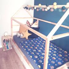 Ein Normales Kinderbett Fur Unsere Grosse Hat Uns Nicht Gefallen Deswegen Haben Wir Ein Ikea Kura Kinderbett Zu Ein Kinder Zimmer Kinder Bett Bett Kinderzimmer