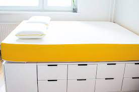 Diy Ikea Hack Plattform Bett Selber Bauen Aus Ikea Kommoden Werbung Bett Selber Bauen Bett Selber Bauen Anleitung Schlafzimmer Aufbewahrung