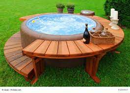 Whirlpool Outdoor Jacuzzi Fur Den Garten Kaufberatung Whirlpool Garten Wirlpool Garten Jacuzzi Garten
