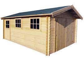 Il se distingue par sa forme particulière cubique, très moderne et contemporaine. Garage En Madriers Bois 44 Mm Abri De Jardin En Kit