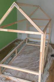 Ikea Kura Hack Ein Kinderbett Mit Dach Zum Selber Bauen Kinder Zimmer Kinderbett Haus Bett Kinderzimmer