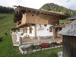 Chalet Bischoferalm Alpbach Chalet Bischofer Alm Mit Spa Vitalgarten Nur Fur Unsere Hausgaste Chalet Design Ferienhaus Haus