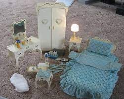 70 S Sindy Doll Furniture Bedroom Light Closet Vanity Mirror Night Stand Ebay Barbie Bedroom Dollhouse Bed Sindy Doll