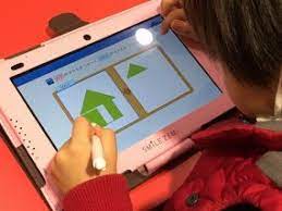 スマイルゼミは最悪 評判が悪い 体験会に子供と潜入 タブレットは解約後に返品