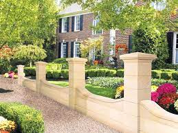 Rund Um Haus Und Hof Mauer Zaun Systeme Verleihen Jedem Grundstuck Seinen Personlichen Stil Ihr Ratgeber Fur Die Eigenen Vier Wande Homeplaza