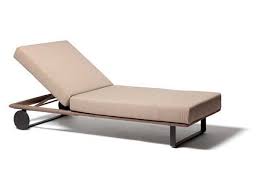 Mobilia Modern Outdoor Chaise Lounges Modern Outdoor Chaise Outdoor Chaise Lounge