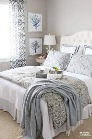 21 Calm And Relaxing Bedroom Designs For Your Enjoyment Interior God Cozy Guest Rooms Guest Bedroom Decor Guest Bedroom Makeover