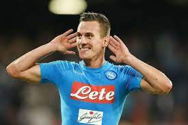 Arkadiusz milik is 26 years old arkadiusz milik statistics and career statistics, live sofascore ratings, heatmap and goal video. Butuh Amunisi Baru Juventus Coba Bajak Arkadiusz Milik Dari Napoli