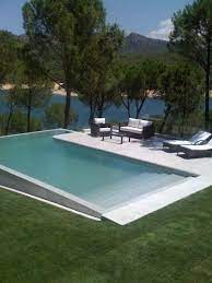 60 Pools Mit Unendlichen Kanten Schone Bilder Schwimmbadsauna Montafon Infinitypool Fernblick A Enjo In 2020 Backyard Pool Small Pool Design Pool Landscaping