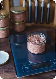 Hausgemachtes Fruhstucksfleisch Im Glas Vor Dem Kochen Fruhstucksfleisch Rezepte Mit Wurstchen Einmachrezepte