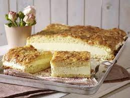 Bienenstich Rezept Zum Selbermachen Lecker Bienenstich Rezept Kuchen Und Torten Rezepte Kuchen Ohne Backen