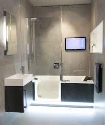 Komplettes Bad Auf Ganz Wenig Raum Mit Badewanne Und Dusche In Einem Dank Twinline 2 Duschbadewanne Www Artweg Badewanne Duschbadewanne Badewanne Mit Dusche