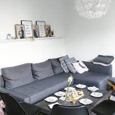 Interior Inspiration Skandinavisch Cleanes Wohnzimmer Mit Ikea Friheten Sofa Beton Couchtisch Und Grau Sofas Wohnzimmer Ikea Sofas Minimalistische Wohnung