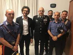 Danilo toninelli è un deputato del movimento 5 stelle e ministro delle infrastrutture e dei trasporti del governo conte, esecutivo sostenuto in parlamento dalla lega oltre che dai pentastellati. Crema News Incontro Del Ministro Toninelli Col Generale Luzi