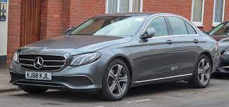 A car of a particular brand manufactured by daimler ag. Mercedes Benz E Class Wikipedia