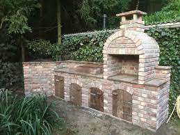 Heute Besuchten Wir Die Messe B I G In Hannover Und Stiessen In Der Halle 26 Auf Den Sehr Ansprechenden Stand Der Fa Konig Mit Backstein Im Freien Ruinenmauer