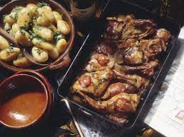 Geschmortes Kaninchen Jagerart Rezept Rezepte Kaninchenbraten Essen