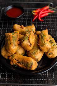 Mirch Pakora How To Make Bharwa Mirch Ka Pakora Recipe Pakoras Recipe Pakora Recipes Indian Food Recipes Food