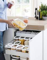 Optimale Lagerung In Den Kuchenschranken Emsa Optima Vorratsdosen Frische Lebensmittel Aufbewahrungsboxen Kuche Ikea Kuche Lagerung Kuche Und Wohnzimmer