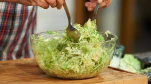 Krautsalat Tim Malzer Kocht Rezept Krautsalat Lebensmittel Essen Tim Malzer Kocht