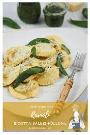 Selbstgemachte Ravioli Mit Cremiger Ricotta Salbei Fullung Ravioli Fullung Rezept Ravioli Ravioli Rezept