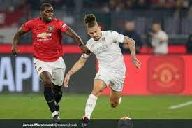 We will provide all man utd matches for the entire 2021 season, in this page everyday. Laga Manchester United Vs Leeds United Berakhir Rusuh Antarsuporter Semua Halaman Bolastylo Bolasport Com