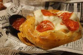 See more of seaworld on facebook. 5 Great Places To Eat At Seaworld Orlando Attractiontickets Com