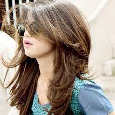 After blasting your roots with dry shampoo (see. 50 Gorgeous Layered Haircuts For Long Hair Hair Motive Hair Motive