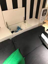Als Dem Gartenmobel Ikea Hinter Ikea Kuchenwandschrank Sofa Stauraum Ikea Kuchenwandschrank Als Stauraum Hinter Dem Sofa In 2020 Ikea Hack Sofa Ikea Ikea Sofa