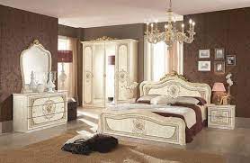 Italian Bedroom Furniture Set Ivory Beige Milady Walnut Camelgroup Italy Classic Bedrooms Italian Bedroom Furniture Italian Bedroom Classic Bedroom