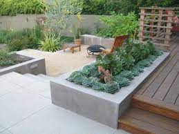 80 Gartengestaltung Vorschlage Einfach Aber Erfolgreich Den Garten Gestalten Large Backyard Landscaping Backyard Planters Backyard Landscaping