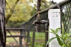 Prevent Burst Pipes With An Outdoor Faucet Cover Faucet Inspiration Faucet Best Faucet