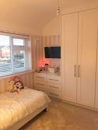 Fitted Wardrobes And B Q Wallpaper Fittedwardrobeinteriors Fittedwardrobesar C White Bedroom Set Furniture Bedroom Furniture Fitted Bedroom Furniture