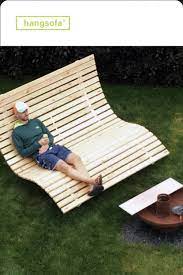Schon Wieder Eine Schwungliege Im Garten Gesichtet Hangsofa Gartenliege Selber Bauen Holzhutte Garten Gartenliege