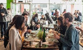 Consulta 128.233 opiniones y 50.197 fotos auténticas de sitios donde comer cerca de local montreal food tours en shockingly good food even in t. 20/01/2020. Mile End Montreal Food Tour Local Montreal Food Tours 1 Food Tour