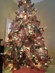 Gingerbread Christmas Tree Exquisite Professional Christmas Decor By Nicholas Christmas Christmas Decorations Unique Christmas Trees Christmas Tree Themes