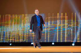 Januar 1968) ist ein amerikanischer geschäftsmann, der ceo von amazon web services (aws) ist. Amazon Web Services Made It Easier To Test Cloud Workloads In House Fortune