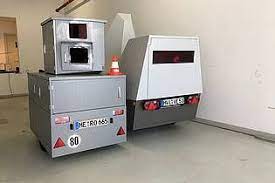 Blitzer Bernd Muss In Die Garage Radio Bielefeld Garage Radios Ordnungsamt