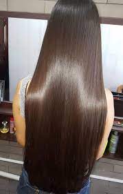 Simple and pleasant, the long tresses falling on the shoulders look very long and straight hair with smooth texture is just perfect for a slight plump and round face and looks soft, smooth and silky, light brown hair styled in chin length and longer layers along with long bangs that. Pin By Ananya On Straight Long Hair Long Hair Styles Straight Hairstyles Long Silky Hair