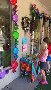 Candy Made Out Of Paper Plates Whoville Christmas Christmas Diy Outdoor Christmas Decorations