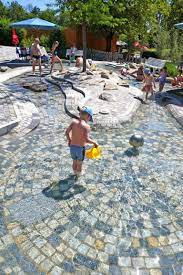 Das Badria Grossartiges Erlebnis Schwimmbad Fur Familien Mit Kindern In Wasserburg Am Inn Wasserburg Am Inn Schwimmbader Erlebnisbad