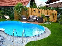 A Private Outdoor Pool In The Garden At Poolsana You Will Find Cheap Swimming Pools With Garden Design Zwembad Ontwerpen Zwembad Achtertuin Tuin Zwembad
