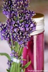Lavendelsirup Life Is Full Of Goodies Lavendelsirup Lavendel Lavendel Rezepte