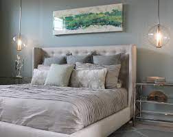 20 Incredibly Decorative King Sized Bed Pillow Arrangements Bed Pillow Arrangement Bedroom Makeover Contemporary Bedroom