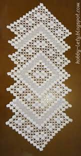 Lo schema consiste in due bellissimi centrini vintage. Un Centrino Moderno Uncinetto Moderno Uncinetto Schemi Uncinetto Filet